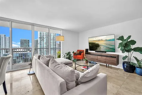 1200 Brickell Bay Drive Miami FL 33131