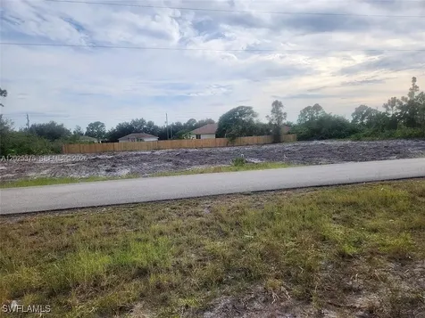 2513 43rd Street W Lehigh Acres FL 33971
