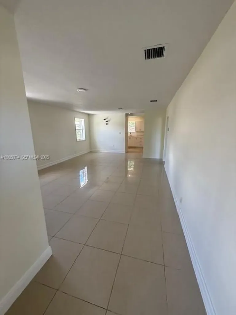 2711 Dewey Street Hollywood FL 33020