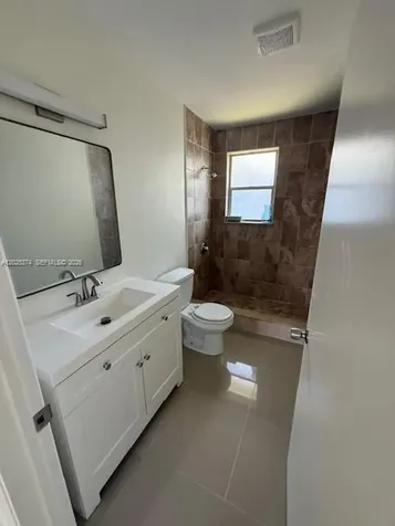 2711 Dewey Street Hollywood FL 33020
