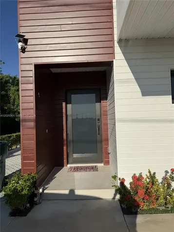 954 NW 8th Street Florida City FL 33034