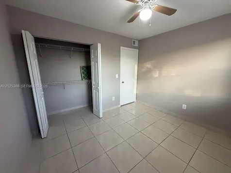 6660 W 26th Court Hialeah FL 33016