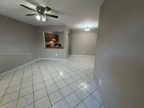 6660 W 26th Court Hialeah FL 33016
