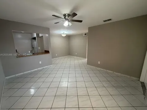 6660 W 26th Court Hialeah FL 33016