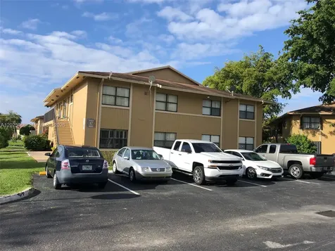 6660 W 26th Court Hialeah FL 33016
