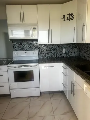 16400 NE 17th Avenue North Miami Beach FL 33162