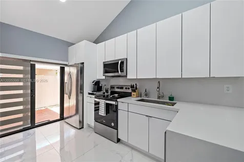 9046 NW 121st Terrace Hialeah Gardens FL 33018