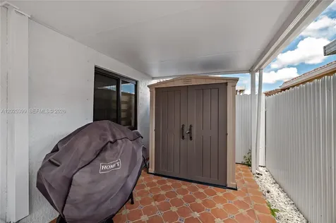 9046 NW 121st Terrace Hialeah Gardens FL 33018