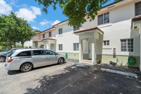 212 NE 3rd Street Hallandale Beach FL 33009