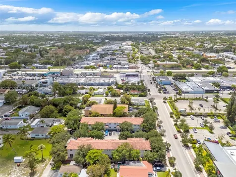 212 NE 3rd Street Hallandale Beach FL 33009