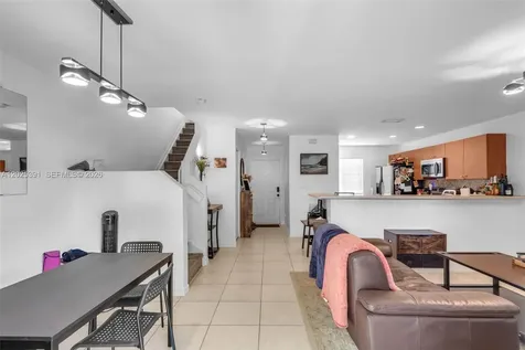 212 NE 3rd Street Hallandale Beach FL 33009