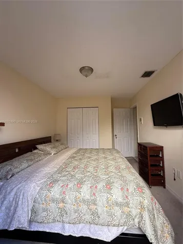 35XX W 75th Place Hialeah FL 33018