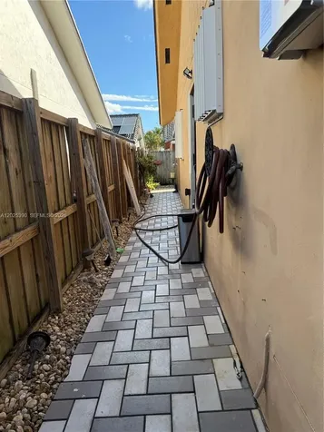 35XX W 75th Place Hialeah FL 33018