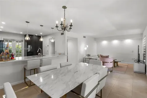 7140 SW 55th Terrace W Miami FL 33155