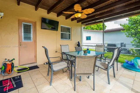 1620 NW 122nd Avenue Pembroke Pines FL 33026