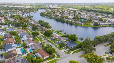 1620 NW 122nd Avenue Pembroke Pines FL 33026