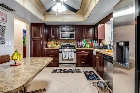 1620 NW 122nd Avenue Pembroke Pines FL 33026