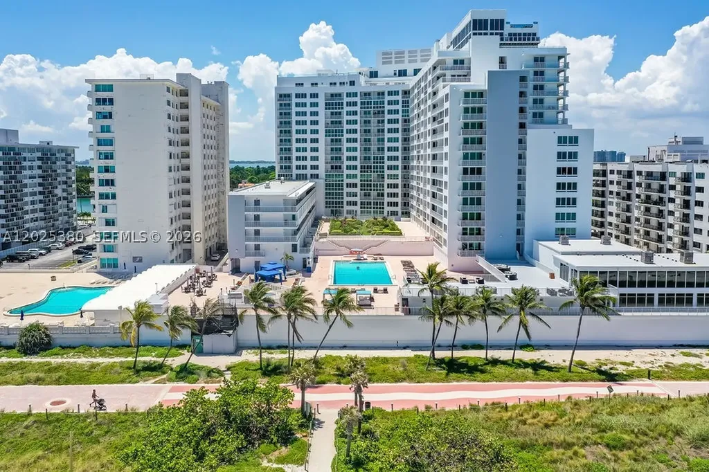 5401 Collins Avenue Miami Beach FL 33140