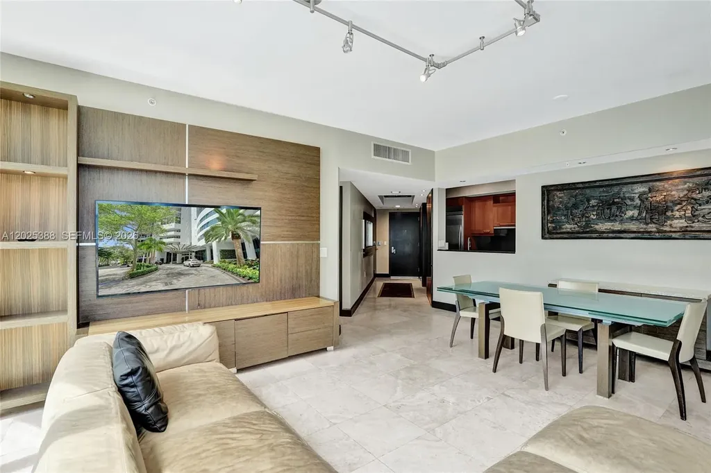 333 Las Olas Way Fort Lauderdale FL 33301