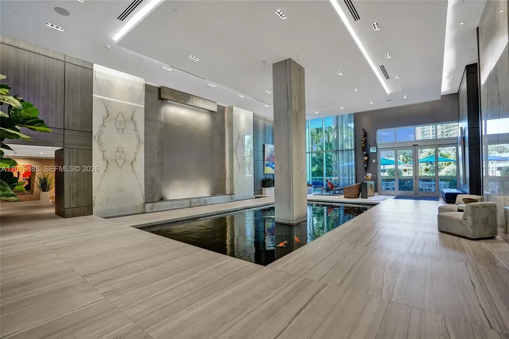 333 Las Olas Way Fort Lauderdale FL 33301
