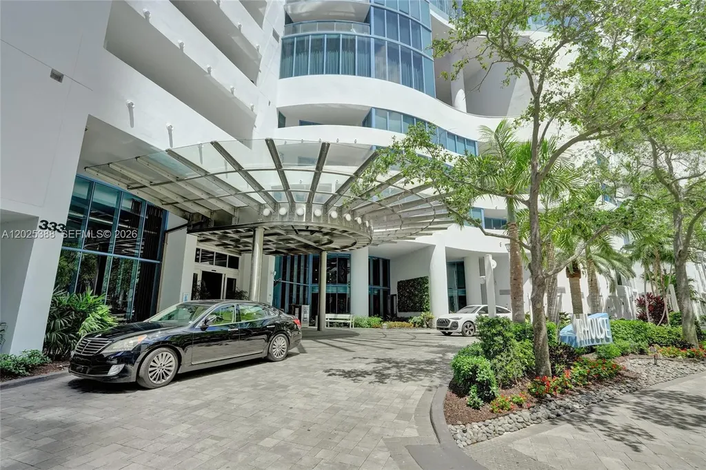 333 Las Olas Way Fort Lauderdale FL 33301