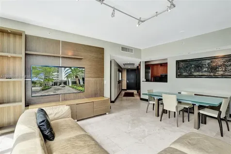 333 Las Olas Way Fort Lauderdale FL 33301