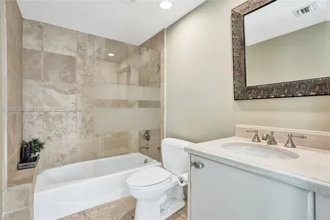 333 Las Olas Way Fort Lauderdale FL 33301