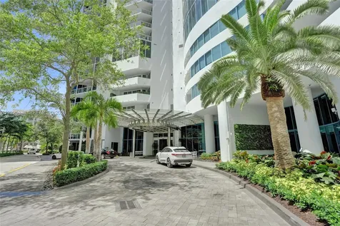 333 Las Olas Way Fort Lauderdale FL 33301