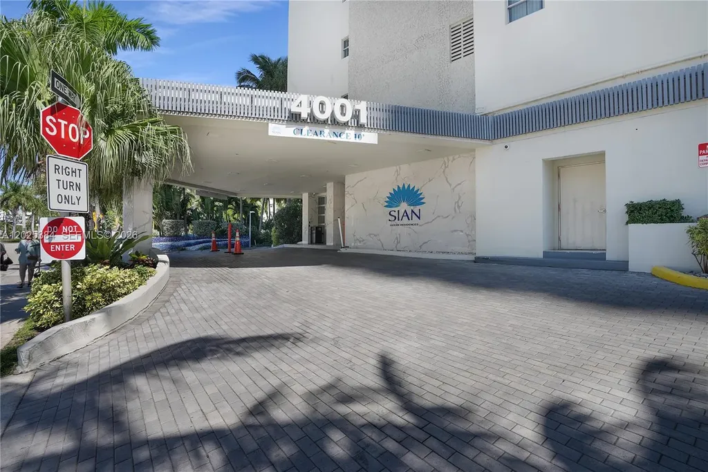 4001 S Ocean Drive Hollywood FL 33019