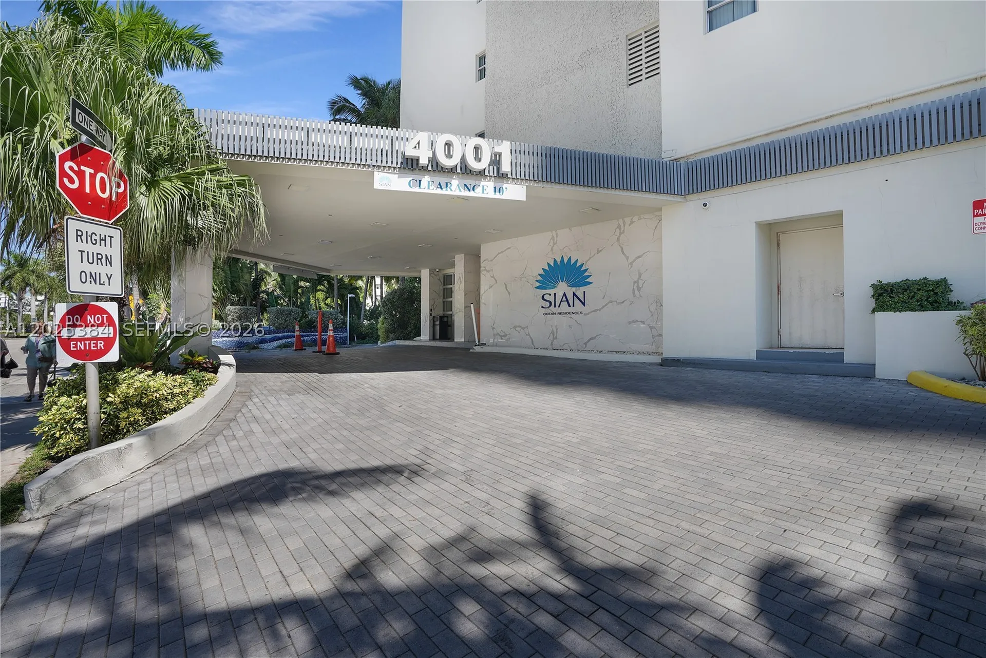 4001 S Ocean Drive Hollywood FL 33019