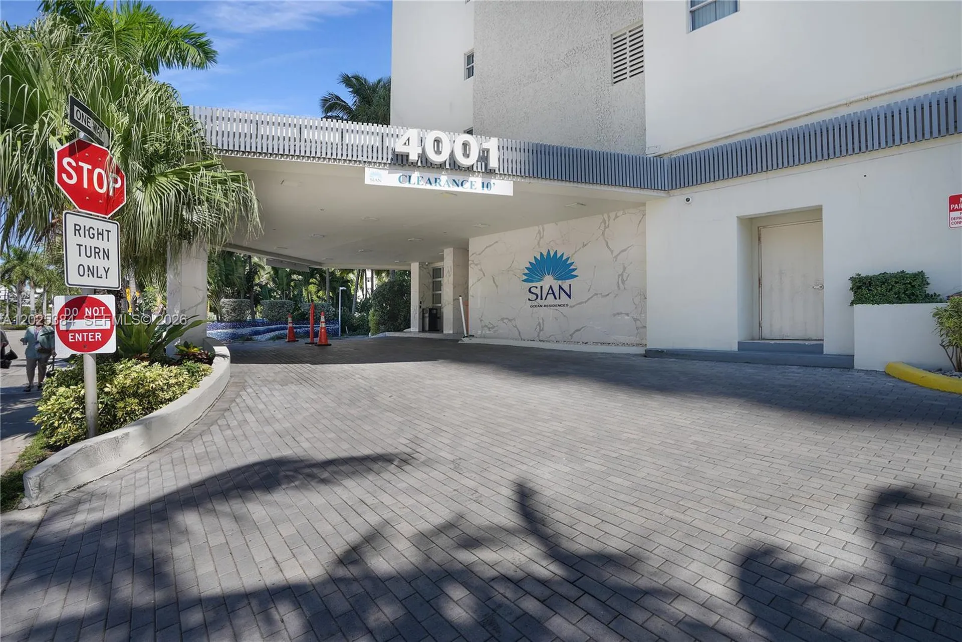 4001 S Ocean Drive Hollywood FL 33019