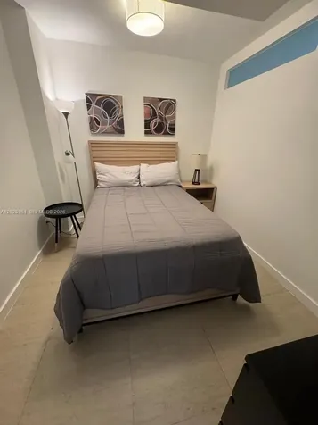 4001 S Ocean Drive Hollywood FL 33019