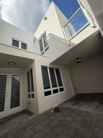 6311 NW 103rd Passage Doral FL 33178