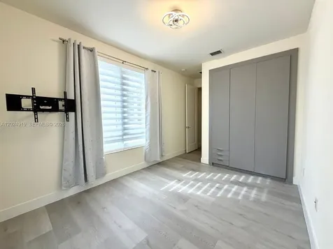 6311 NW 103rd Passage Doral FL 33178