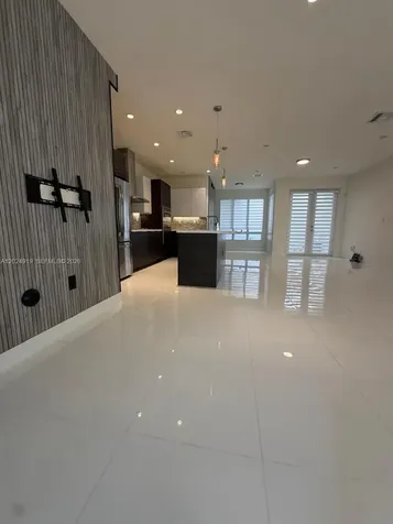 6311 NW 103rd Passage Doral FL 33178