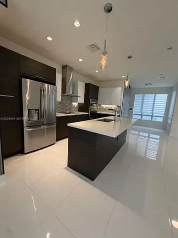 6311 NW 103rd Passage Doral FL 33178
