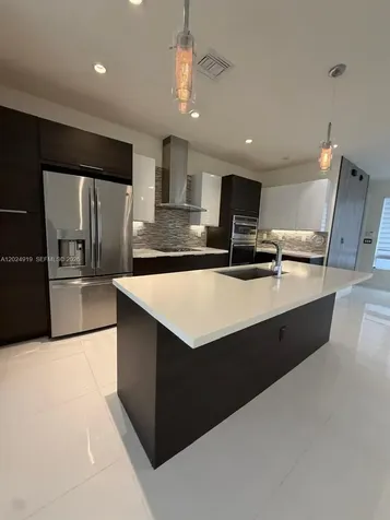 6311 NW 103rd Passage Doral FL 33178