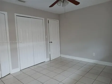 Hollywood FL 33021