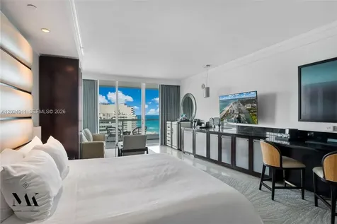 4391 Collins Avenue Miami Beach FL 33140