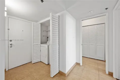 19501 E Country Club Drive Aventura FL 33180