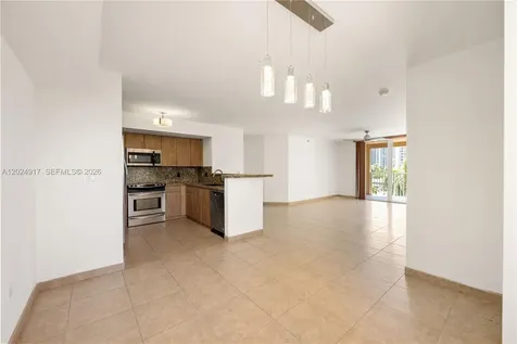 19501 E Country Club Drive Aventura FL 33180