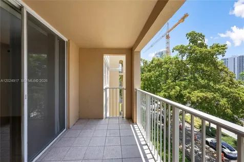 19501 E Country Club Drive Aventura FL 33180