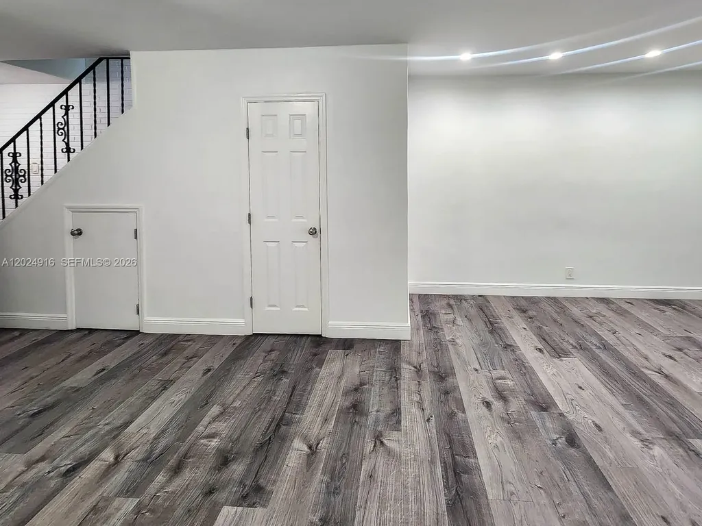 2460 Taylor Street Hollywood FL 33020