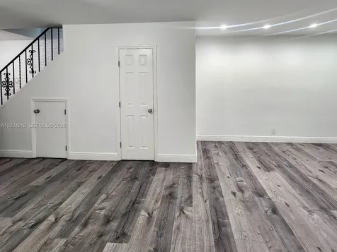 2460 Taylor Street Hollywood FL 33020