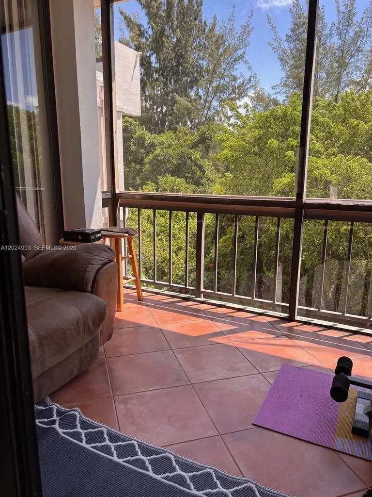 8411 Forest Hills Drive Coral Springs FL 33065