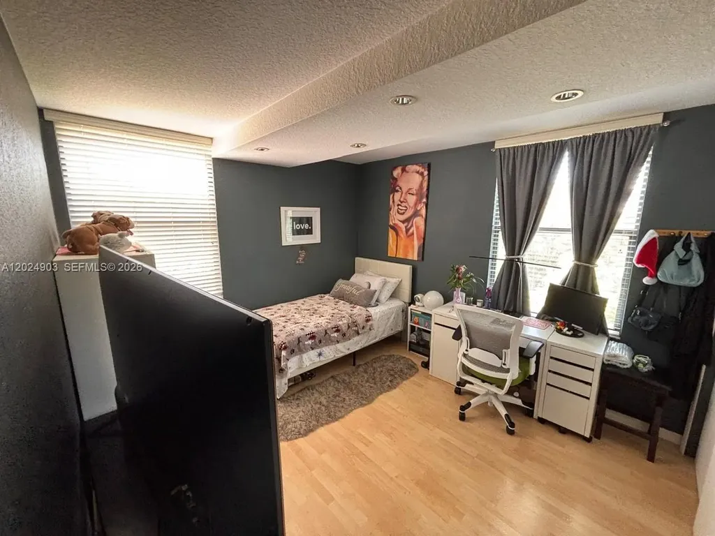 8411 Forest Hills Drive Coral Springs FL 33065