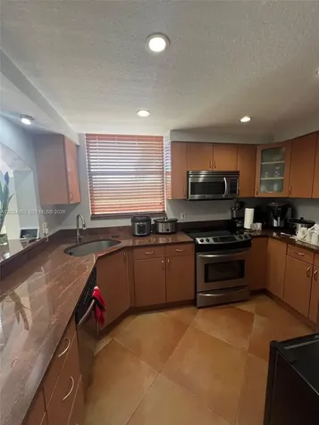 8411 Forest Hills Drive Coral Springs FL 33065