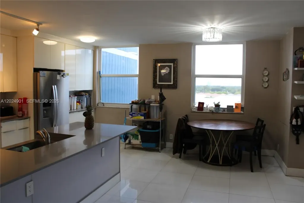 4200 Hillcrest Drive Hollywood FL 33021