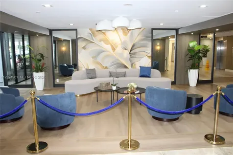 4200 Hillcrest Drive Hollywood FL 33021