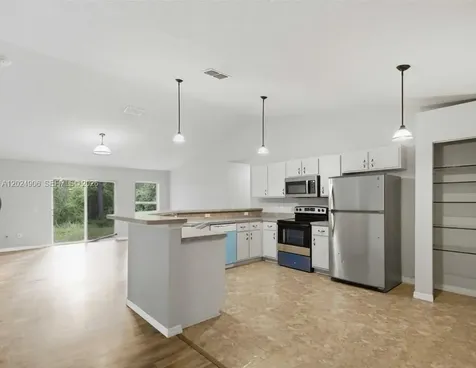 91 Fir Drive Ocala FL 34472